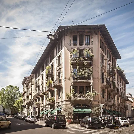 Porta Venezia - Rentclass Matilde Милан